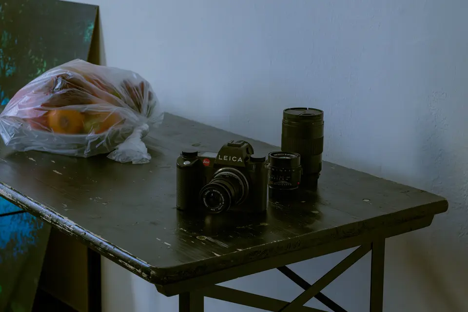 leica sl less micorlense