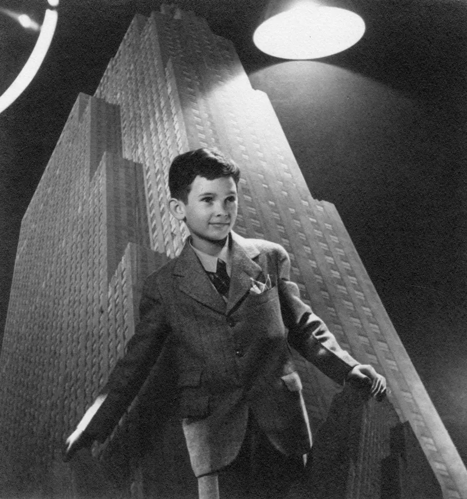 Exposición Centenario Surrealista
