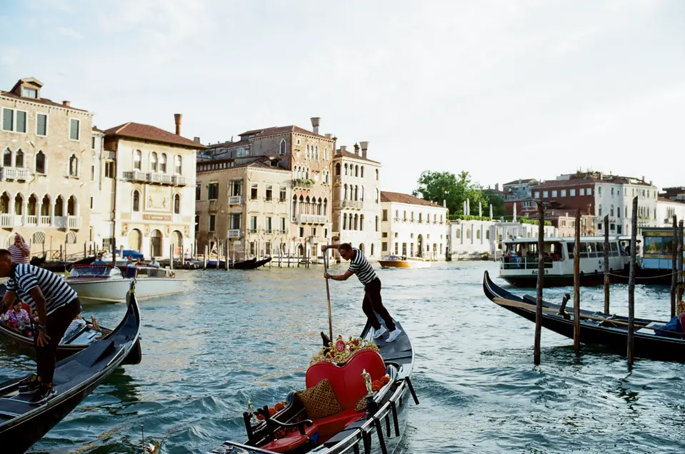 venice_italy_3_2023_c_hrh_princess_sirivannavari_nariratan.jpg