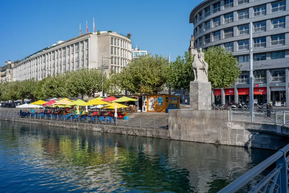 Leica Store Genève