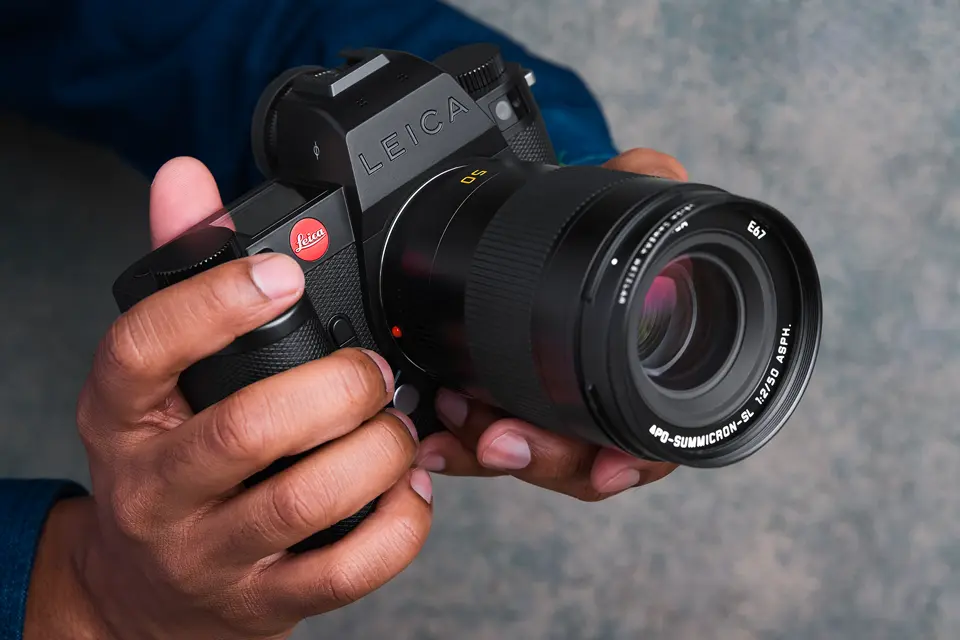 Leica SL3-S in hands