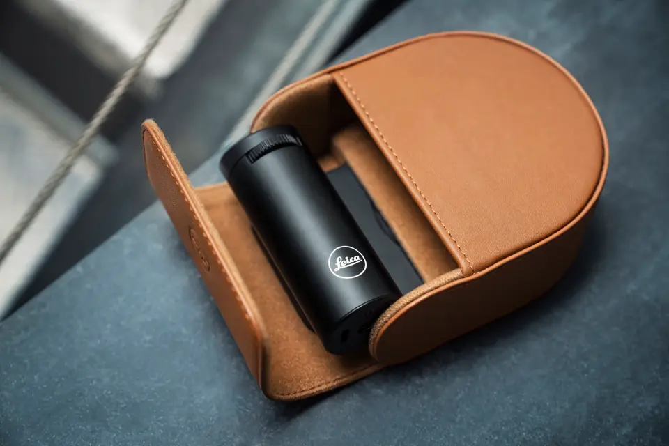 Leica LUX grip in the LUX grip case
