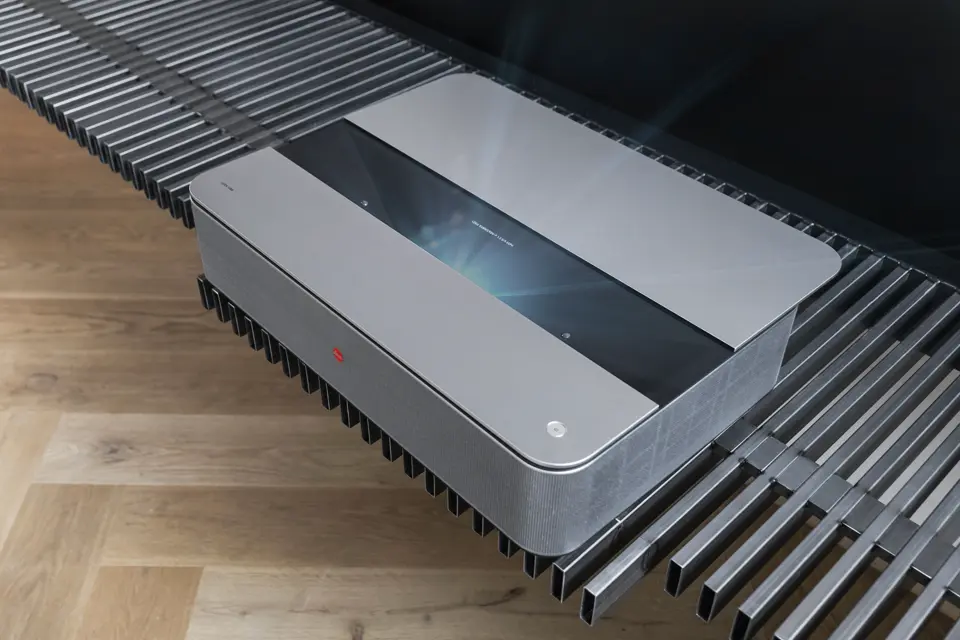 Leica Cine 1 on TV furniture by Nisi Magnoni.