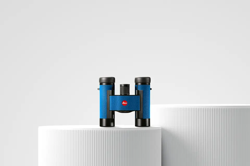 The Ultravid Compact Colorline 8x20 in capri blue