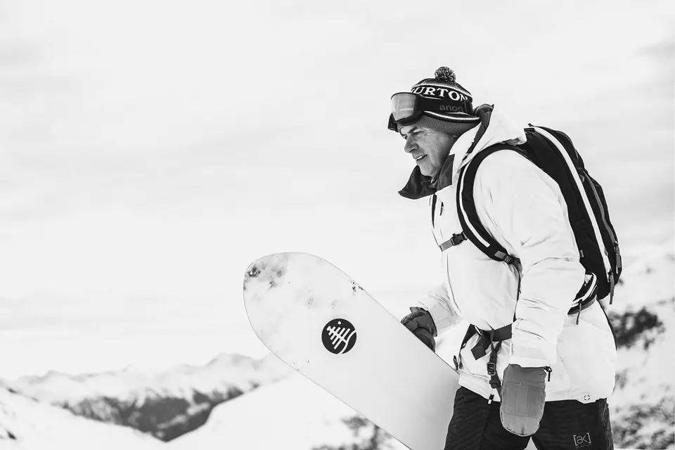 Snowboarder in the mountains.