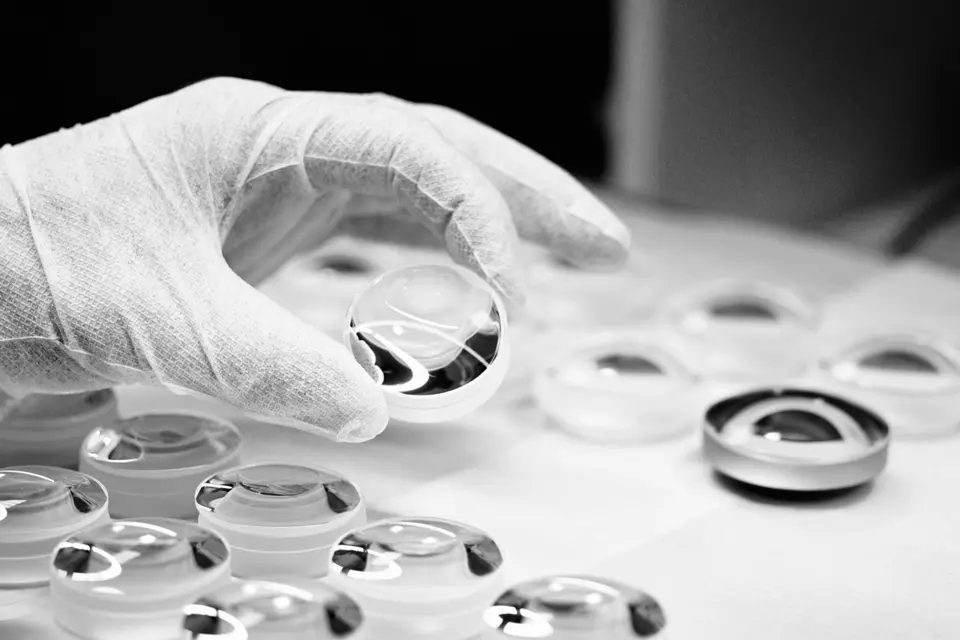 Noctilux history - glasses check