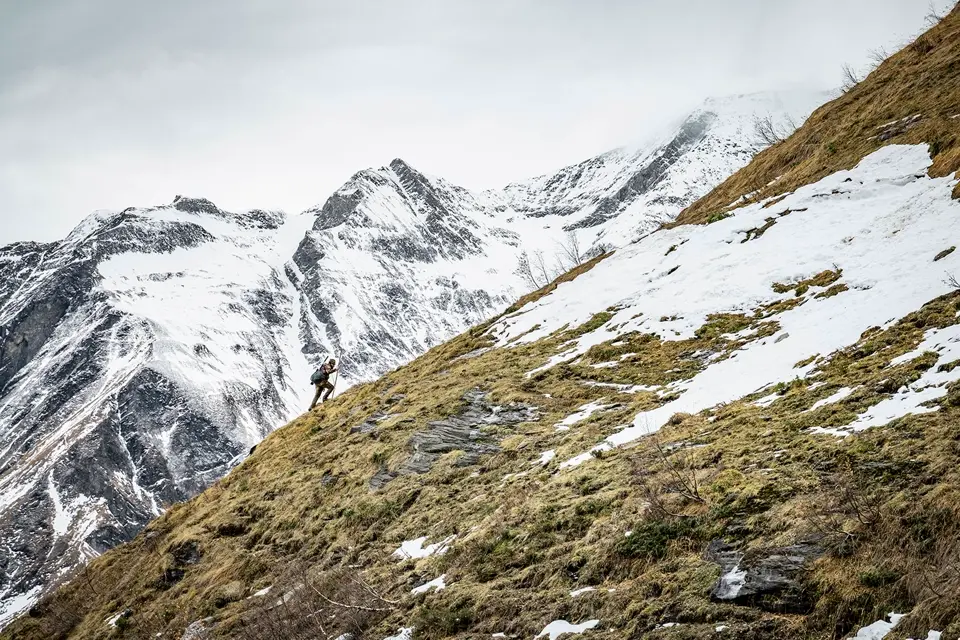 Leica-Hunting_Mountain-hunt