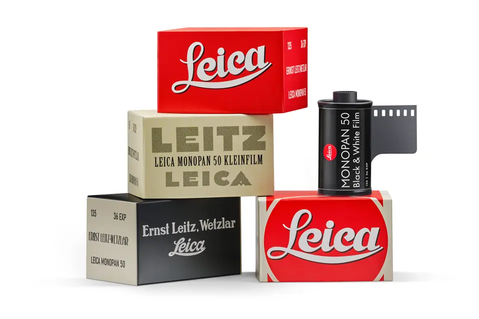 The new Leica Monopan Film stands between films from the past.