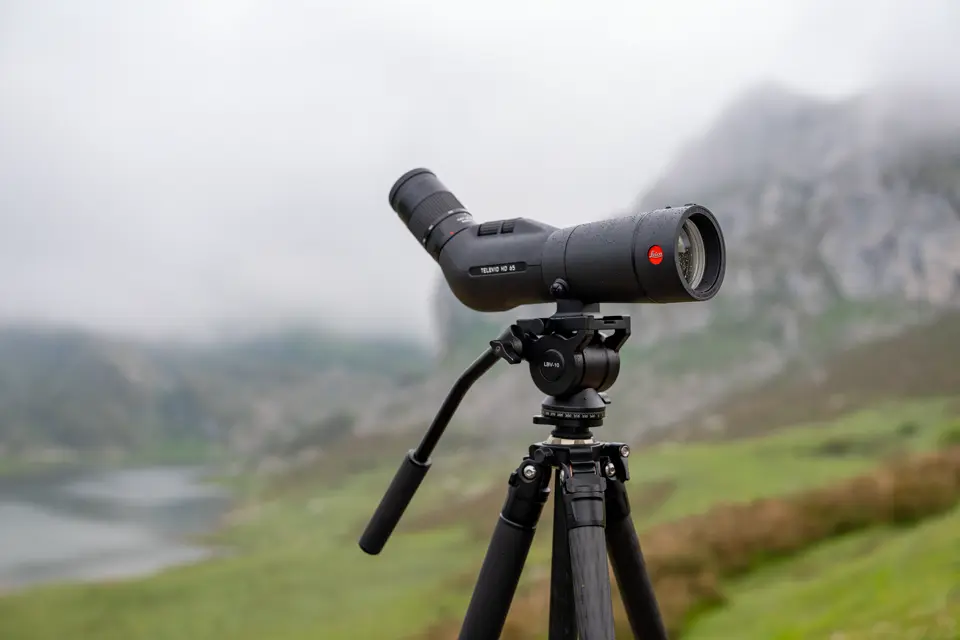 Leica Televid HD spotting scope in the fog