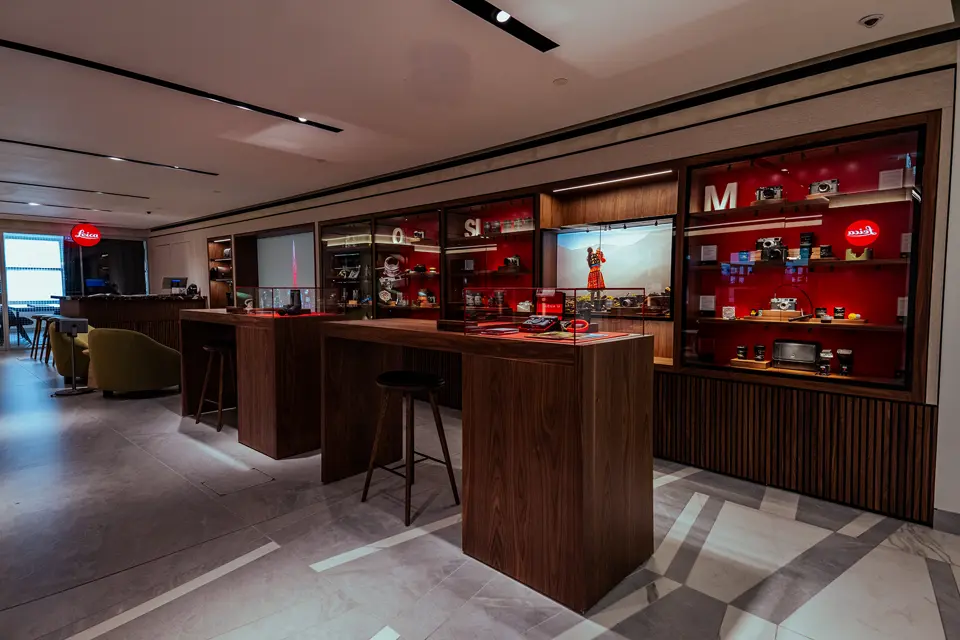 Colour photo of the Harrods Store