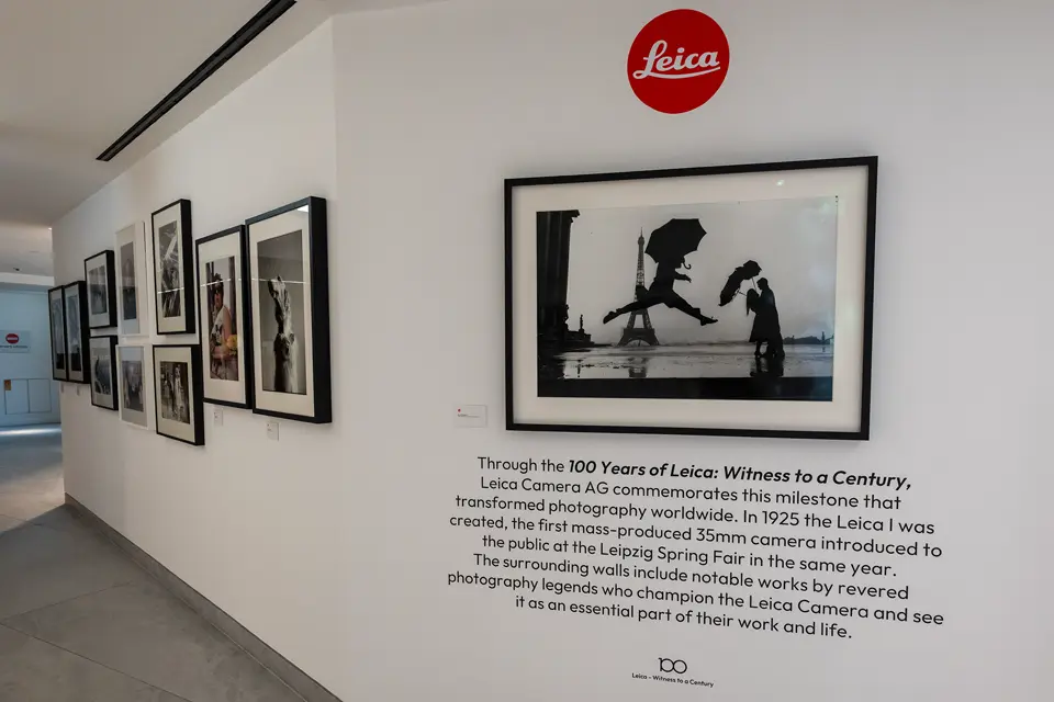 Colour photo of the Harrods Store