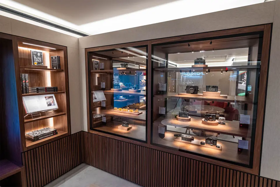Colour photo of the Harrods Store