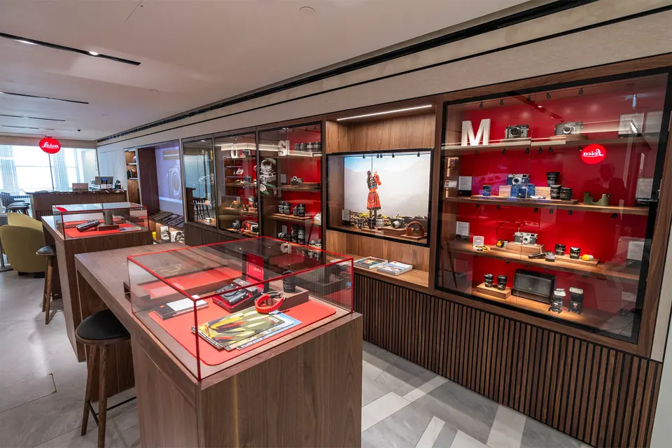 Colour photo of the Harrods Store