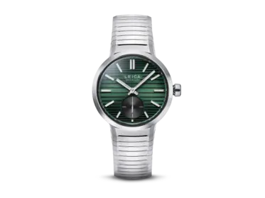 Leica_ZM12_Olive_Black_Stainless_Steel_Bracelet_1920x1440.webp