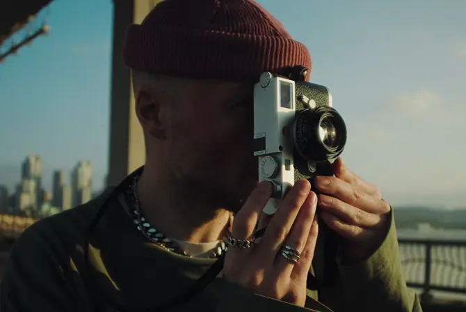 André Josselin mit Leica M11