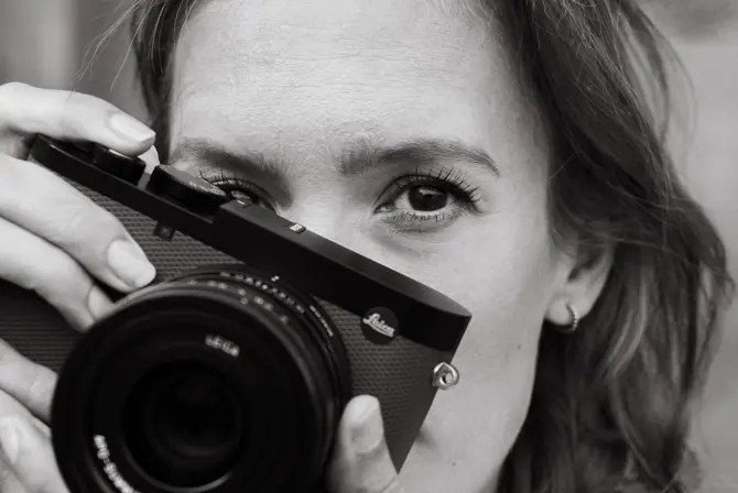 Portrait of Anna Landstedt with Leica Q3 43