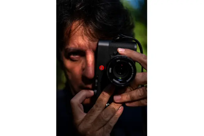 Rui Caria using the Leica M EV1