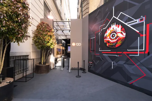 Entrance of Leica 100 Years Milano lounge area 