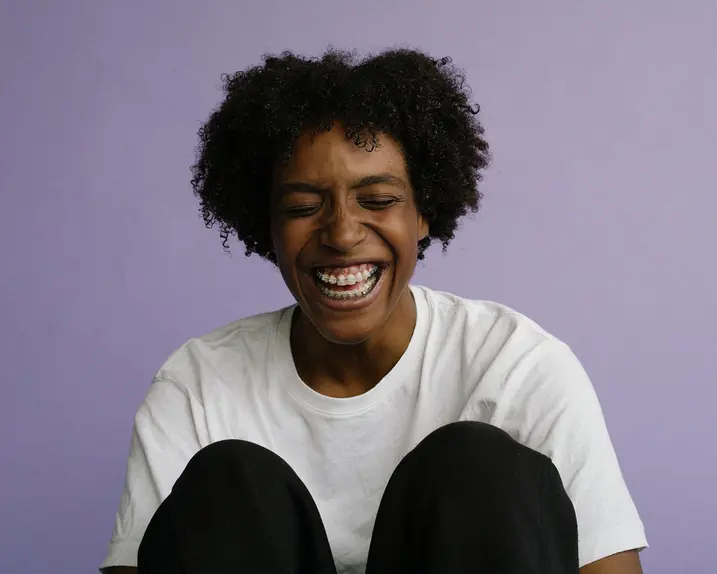 Portrait of a laughing woman. 