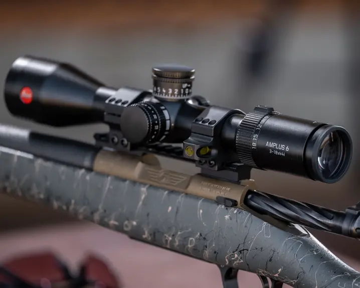 Leica-Riflescopes-Amplus-Hunting