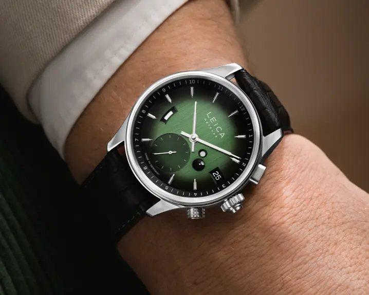 Man wears ZM 2 Urban Green
