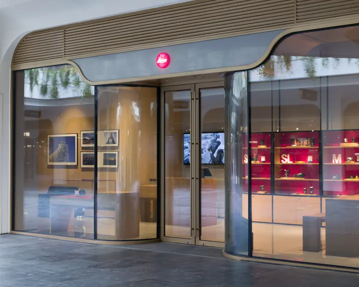 Leica Store Chengdu SKP