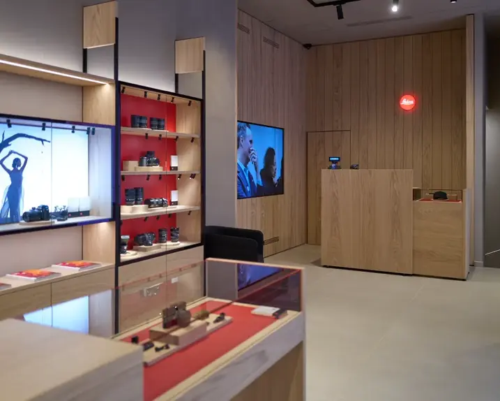 Leica Store Naples