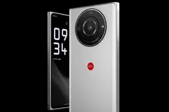Leitz Phone 2 back and front view