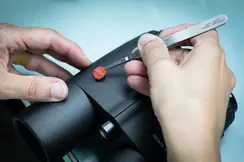 Manufacture-of-a-Geovid-R-Binoculars