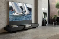Leica Cine 1 on TV Low Board showing sailing boats on screen. 