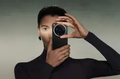 Woman using the Leica Leitzphone powered by Xiaomi