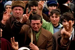 people showing peace sign