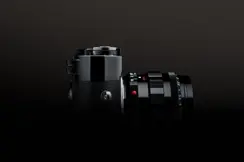 Leica M in black shadow 