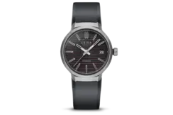 Leica_Watch_ZM_11_Launch_Edition_rubber_strap_1920х1440.png