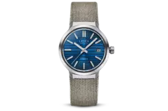 Leica_Watch_ZM_11_Midnight_Blue_textile_strap_1920х1440.png