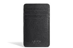 96806_Leica_Cardholder_vertical_1920px.webp