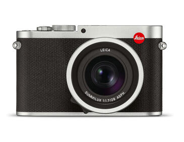 Leica-Q-silver_front.jpg