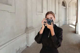 Portrait of Anna Landstedt photographing with Leica Q3 43