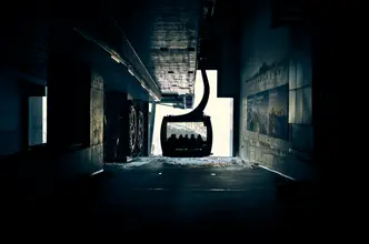 LCCH-Phil-Penman-Gondola-Eigergletscher-Leica-Noctilux-35mm-3840x2560