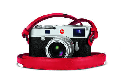 Leica M10 Carrying Strap red