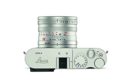 Leica+Q+khaki_top.jpg