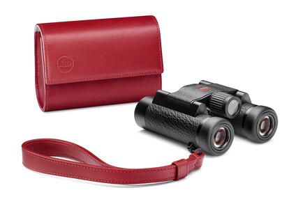 Leica Christmas Edition Ultravid