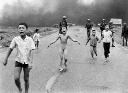 Napalm-attack-in-Vietnam.jpeg