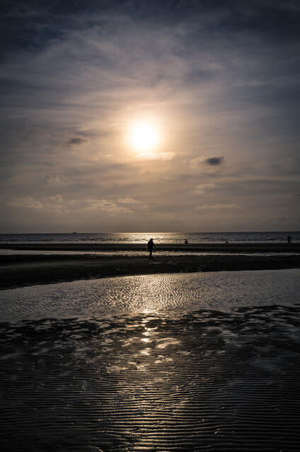 M11_f13_1-2000sec_ISO64_1.dng