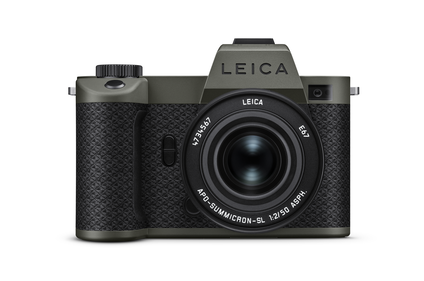 Leica SL2-S Reporter, front