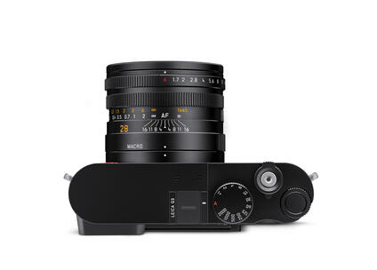 Leica Q3 Top