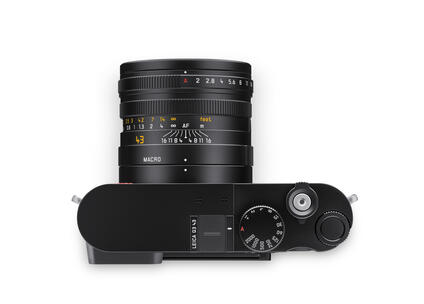 Leica Q3 43 top