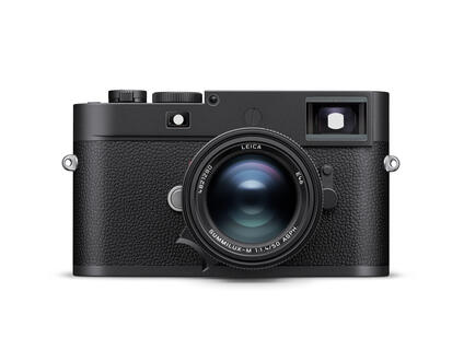Leica M11-D front.