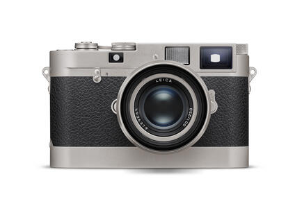 Leica M Edition 70 front