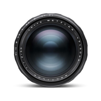 Leica Noctilux-M 50 f/1.2 ASPH. glossy black paint finish, frontal